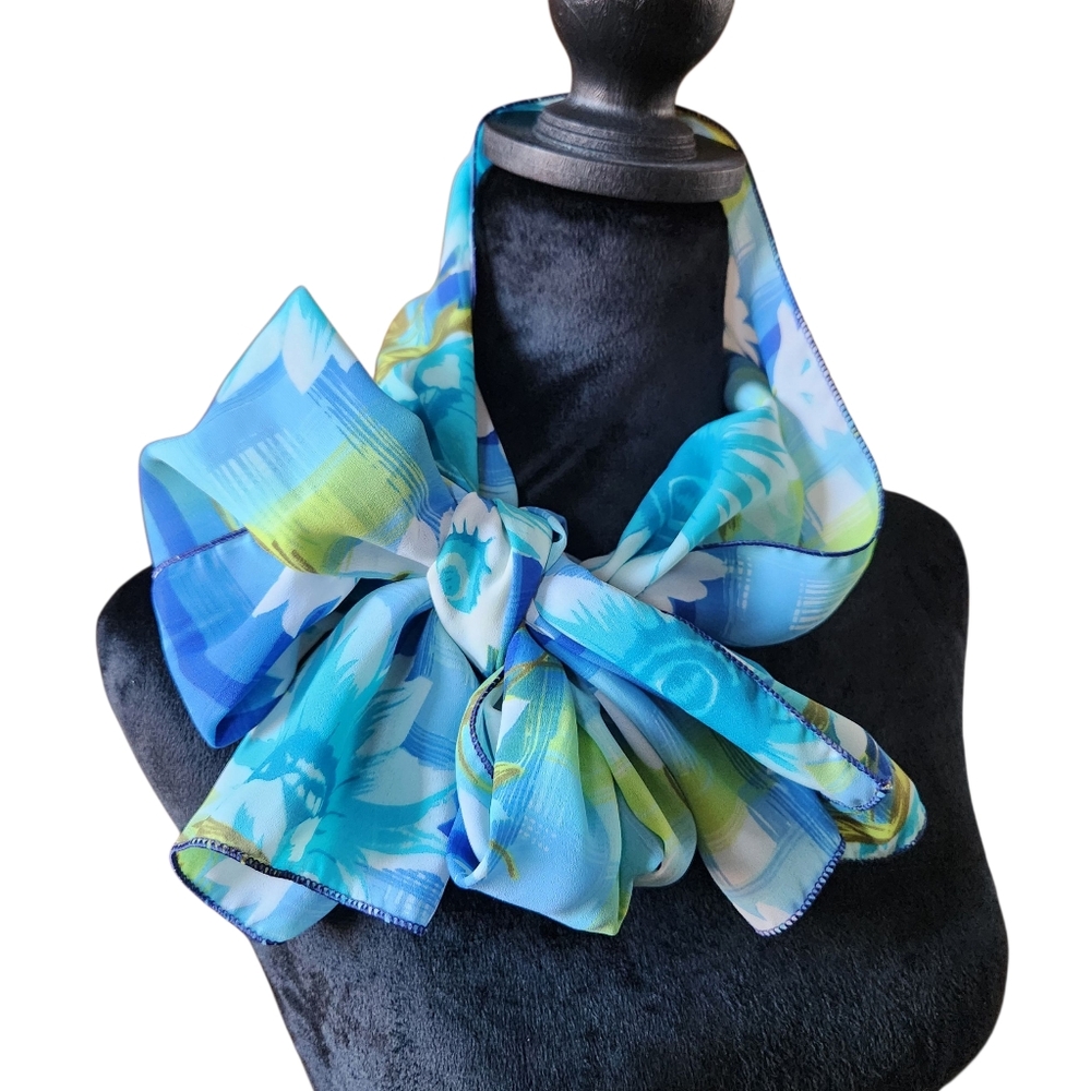 Vintage Floral Scarf - Picture 2 of 8